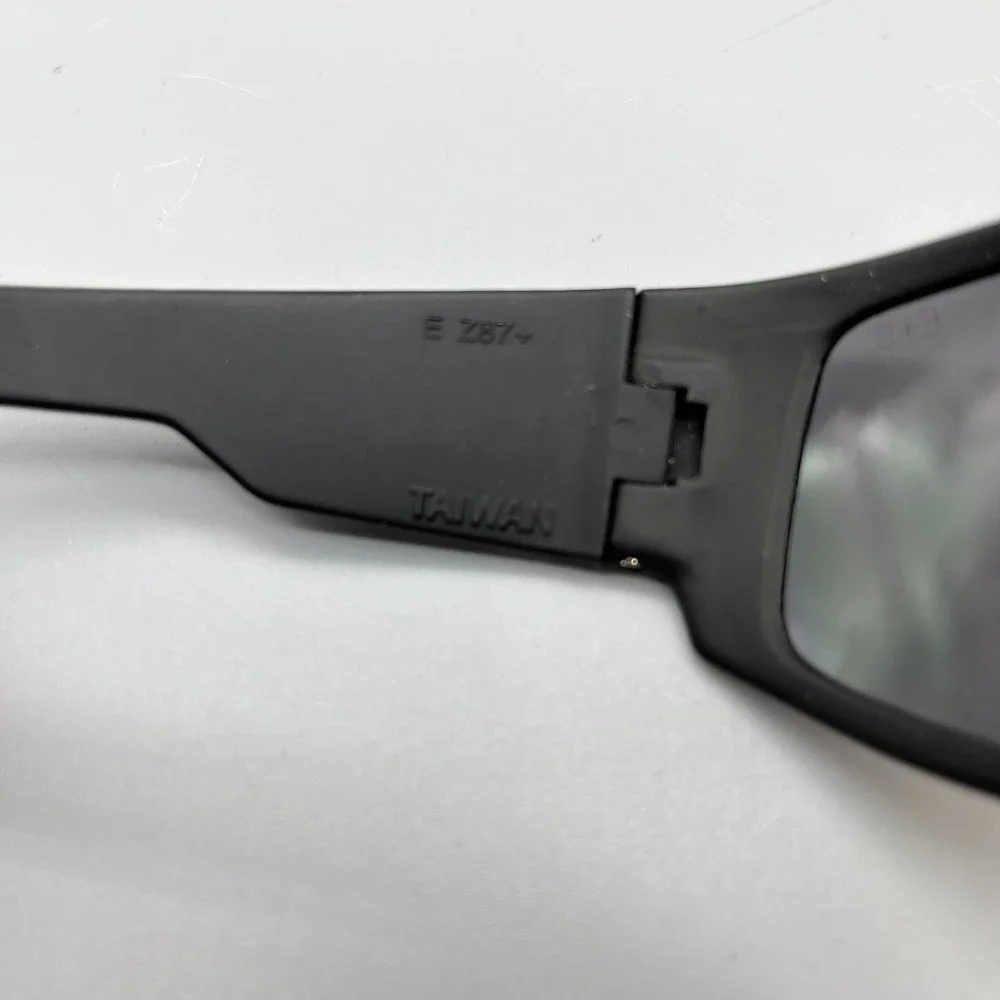 Edge Eyewear Legends LE‎ Sunglasses Black Frame Red Mirrored Lens FXO Edition